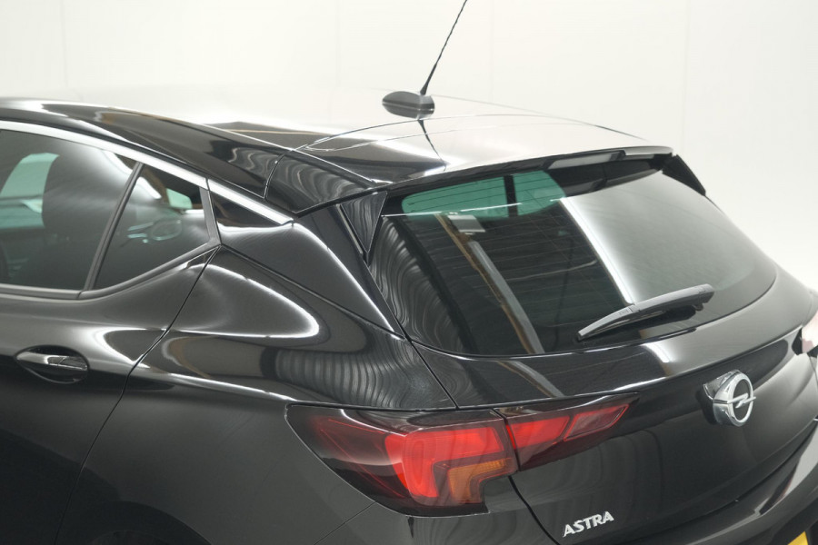 Opel Astra 1.2 Business Edition | Camera | Dodehoekdetectie | Allseason Banden | Apple Carplay