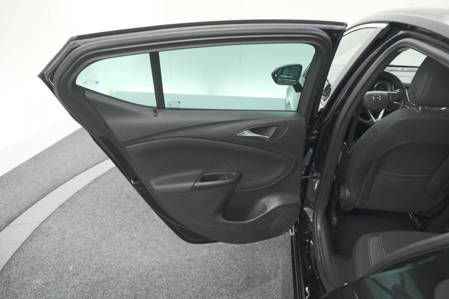 Opel Astra 1.2 Business Edition | Camera | Dodehoekdetectie | Allseason Banden | Apple Carplay
