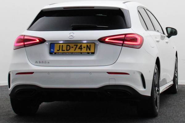 Mercedes-Benz A-Klasse 250 e Business Solution AMG Limited Camera, Sfeerverlichting, Apple Carplay, LED, Cruise, PDC