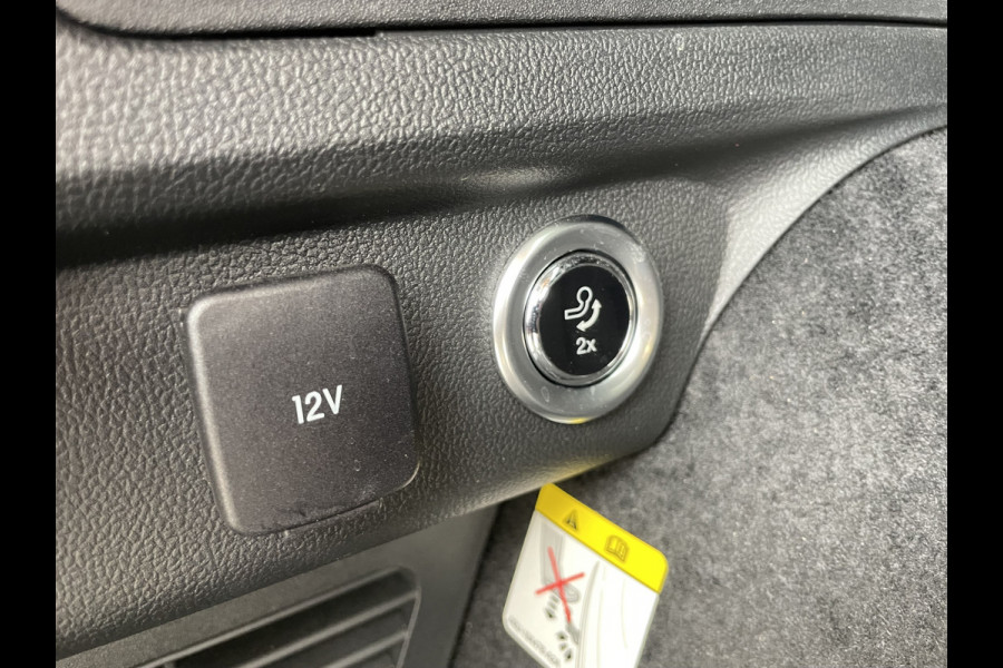 Ford Kuga 2.5 PHEV ST-Line | Elec.Trekhaak | Apple Carplay | Camera voor en achter | Winterpack | Lane assist