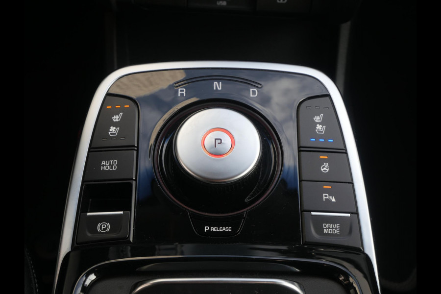 Kia e-Niro ExecutiveLine 64 kWh | SOH 94,6% | Navigatie | Climate Control | Stoel & Stuurverwarming | JBL |