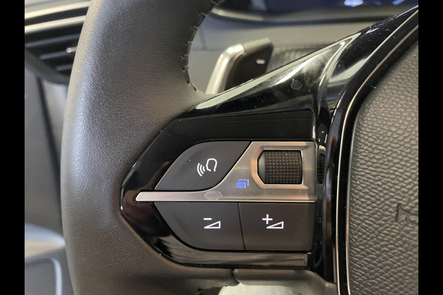 Peugeot 208 Hybrid 100 AUT Allure Navigatie Apple Carplay/ Android Auto Camera Parkeersensoren Adaptive Cruise Control Stoelverwarming Ledverlichting Climate control
