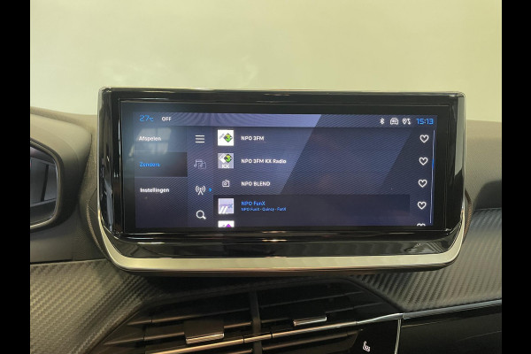 Peugeot 208 Hybrid 100 AUT Allure Navigatie Apple Carplay/ Android Auto Camera Parkeersensoren Adaptive Cruise Control Stoelverwarming Ledverlichting Climate control
