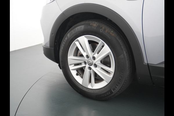 Opel Grandland X T 131pk 360Camera Navi 1/2Leer Apple/Android Usb Bluetooth CruiseControl Pdc Dab Ecc Tel. Isofix Mistlampen Blindspot Lane-dep. Bordherk. Licht-/Zichtpakket Elek.Inkl.spiegels Elek.Ramen Led 17''LM 1.2 Turbo Business Elegance NL-auto! B- klasse EURO 6 Origin.NLse auto