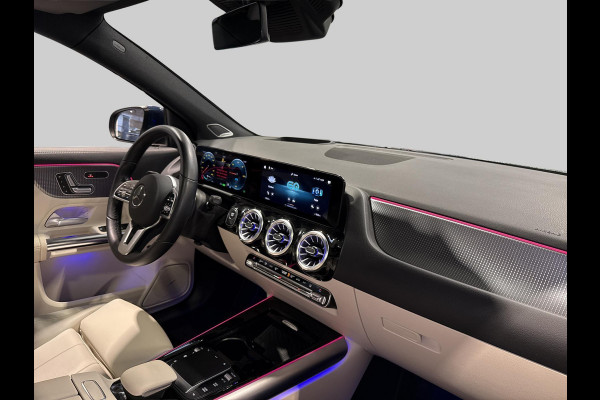 Mercedes-Benz EQA 250 Business Solution Luxury 67 kWh Panoramadak | leder