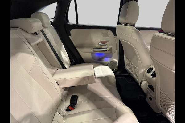 Mercedes-Benz EQA 250 Business Solution Luxury 67 kWh Panoramadak | leder