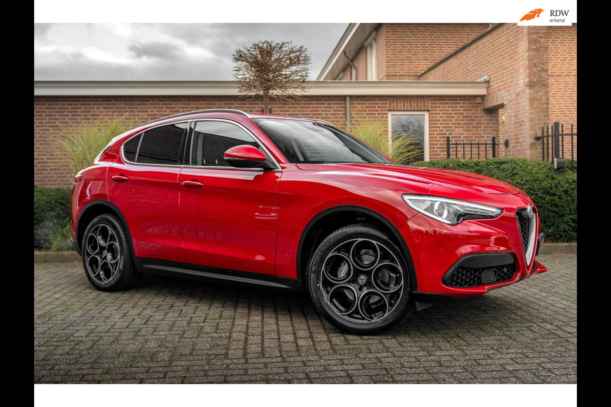 Alfa Romeo Stelvio 2.0 T AWD TURBO