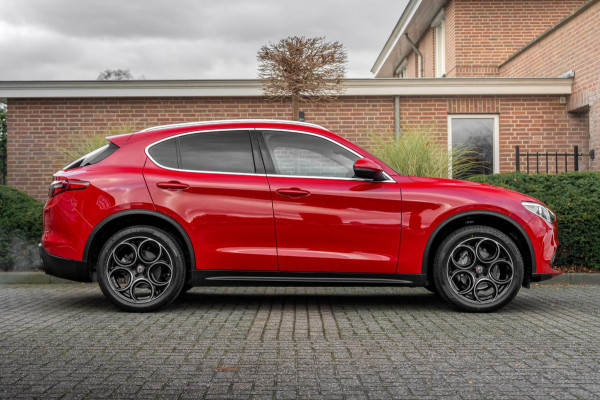 Alfa Romeo Stelvio 2.0 T AWD TURBO
