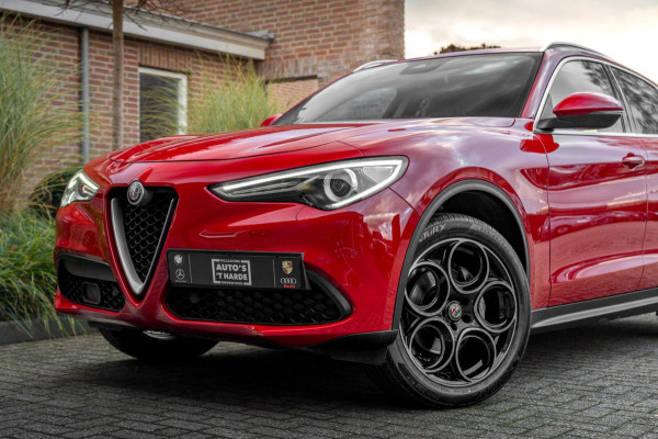Alfa Romeo Stelvio 2.0 T AWD TURBO