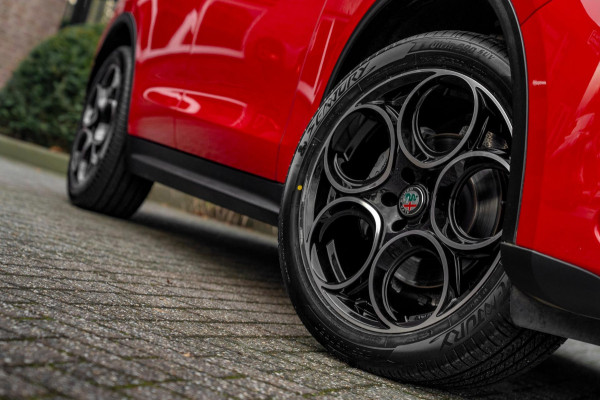 Alfa Romeo Stelvio 2.0 T AWD TURBO