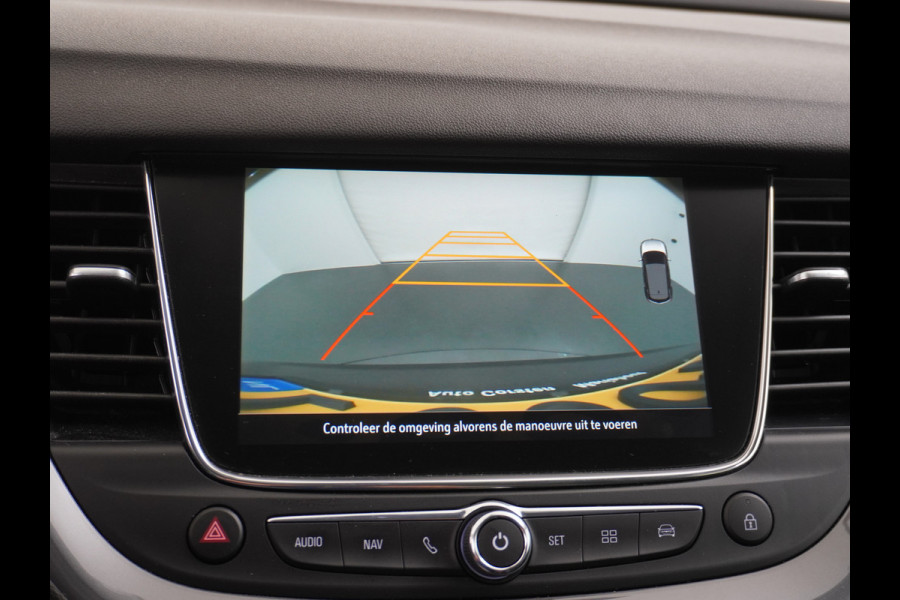 Opel Grandland X T131PK Apple Carplay Android Auto AGR-Comfortstoel Camera Navi Ecc Cruise Control Pdc DAB+ Regen-Lichtsensor Lane Assist Led Verkeersbord detectie Bluetooth Privacy Glas Lmv 17" Elegance 1e Eigenaar Origineel Nederlandse auto Euro 6