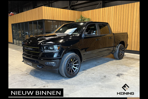 Dodge Ram 1500 5.7 V8 4x4 Crew Cab Laramie Sport. Black Edition. Apple-carplay. Navi. Pano. Train Horn. NAP