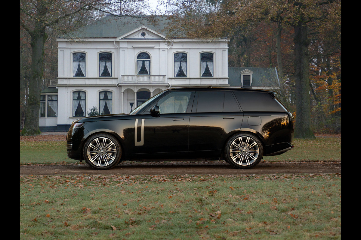 Land Rover Range Rover 3.0 P440e SE PHEV | Pano-dak | 360 cam | Meridian