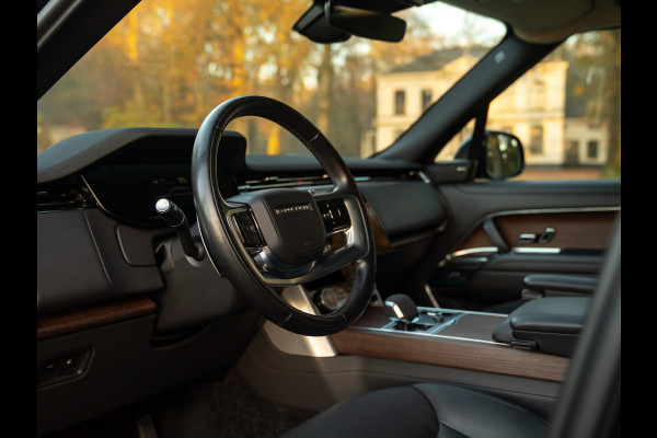 Land Rover Range Rover 3.0 P440e SE PHEV | Pano-dak | 360 cam | Meridian