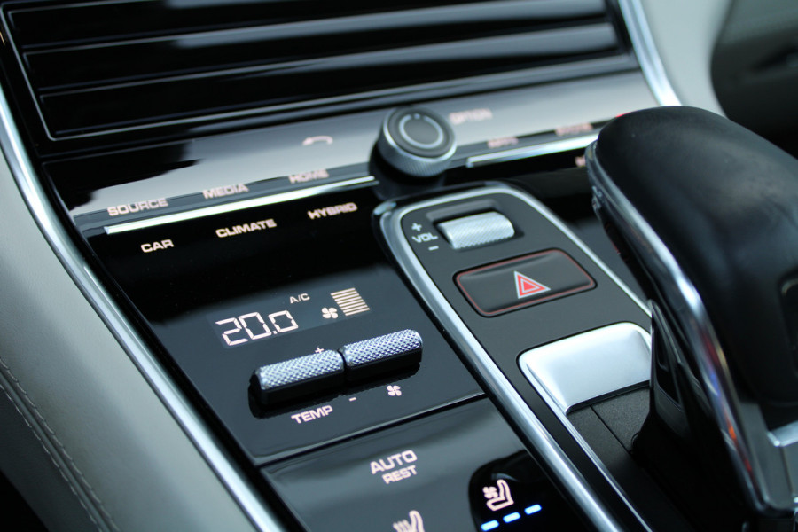 Porsche Panamera Sport Turismo 4.0 Turbo S E-Hybrid | BOMVOL! | BURMESTER | MASSAGE | 4 WIELSTUR | REAR ENTERTAINMENT