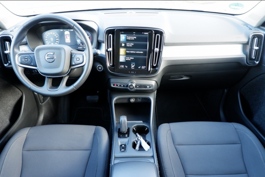 Volvo XC40 1.5 T2 Business Pro / INCL. 12 mnd BOVAG / Semi elektrische trek