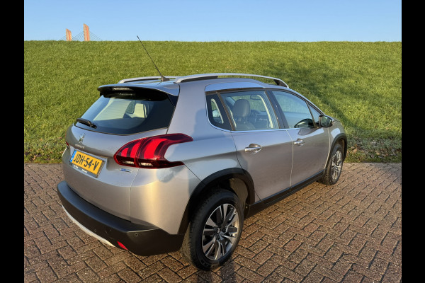 Peugeot 2008 1.2 PureTech Allure Navi | Apple Carplay | Camera | 16'' LMV