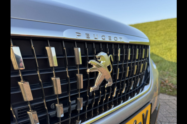 Peugeot 2008 1.2 PureTech Allure Navi | Apple Carplay | Camera | 16'' LMV