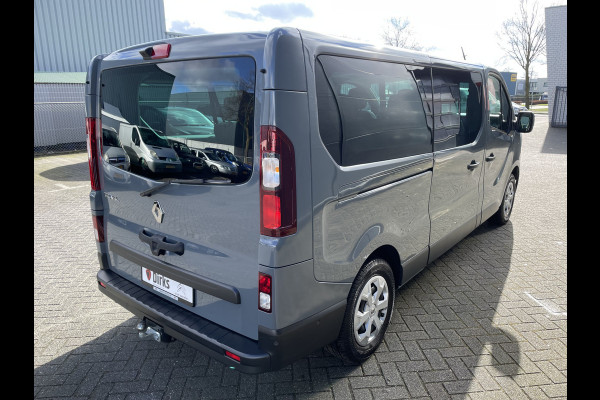 Renault Trafic Life 150pk L2 9-Persoons(Trekhaak - Camera - Keyless Entry - Navigatie - Airco - Apple Carplay)
