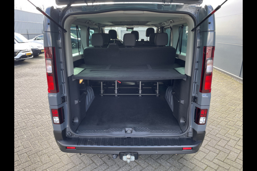 Renault Trafic Life 150pk L2 9-Persoons(Trekhaak - Camera - Keyless Entry - Navigatie - Airco - Apple Carplay)