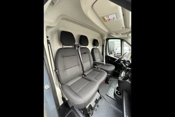 Opel Movano 140pk L2H2 3.5t (Camera - Automatische Airco - Navigatie - Apple Carplay - Digitaal dashboard - DAB)