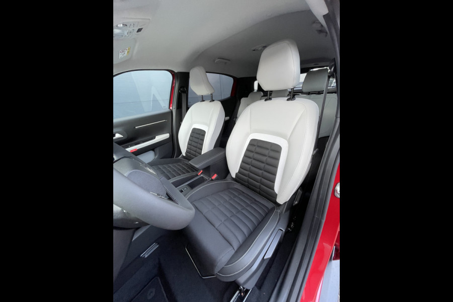 Citroën Ë-C3 Aircross Max 44 kWh (Camera - Navigatie - Automatische Airco - Apple Carplay - Parkeersensoren V+A - Two Tone)