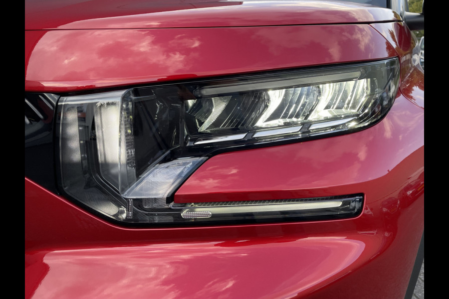 Citroën Ë-C3 Aircross Max 44 kWh (Camera - Navigatie - Automatische Airco - Apple Carplay - Parkeersensoren V+A - Two Tone)