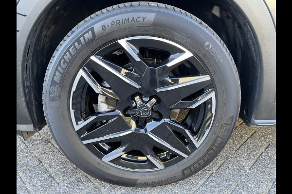 Peugeot 3008 136pk Hybrid GT First Edition (Camera - Elektrische klep - Keyless Entry Stoel-/-stuurwielverwarming - Parkeersensoren V+A - Ada