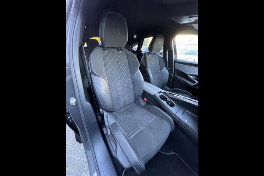 Peugeot 3008 136pk Hybrid GT First Edition (Camera - Elektrische klep - Keyless Entry Stoel-/-stuurwielverwarming - Parkeersensoren V+A - Ada