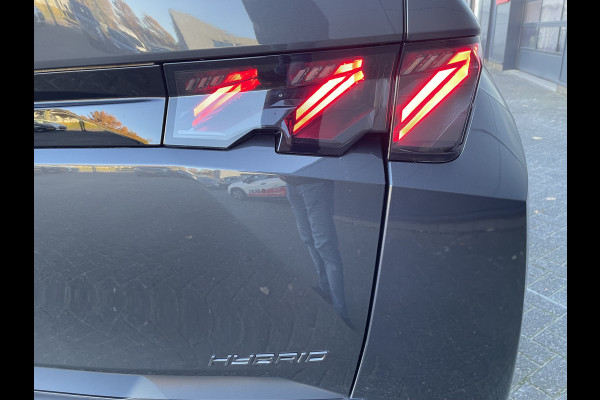 Peugeot 3008 136pk Hybrid GT First Edition (Camera - Elektrische klep - Keyless Entry Stoel-/-stuurwielverwarming - Parkeersensoren V+A - Ada