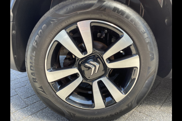 Citroën C3 Aircross 110pk Shine (Camera - Parkeersensoren V+A - Navigatie - Dodehoek detectie - Apple Carplay - Automatische Airco)