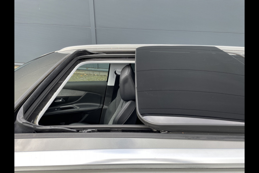 Peugeot 5008 130pk Road Trip (Elektrisch Schuifdak - Elektrische klep - Keyless Entry - Camera - Apple Carplay - Navigatie - Automatische Air