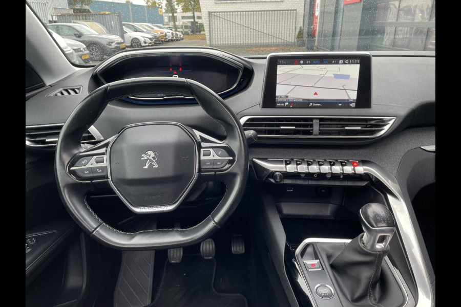 Peugeot 5008 130pk Road Trip (Elektrisch Schuifdak - Elektrische klep - Keyless Entry - Camera - Apple Carplay - Navigatie - Automatische Air