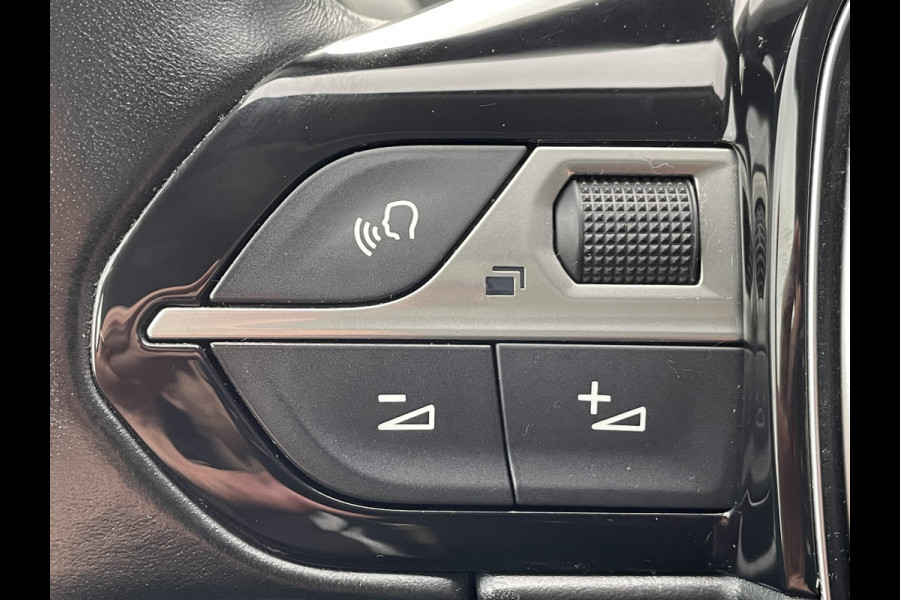 Peugeot 5008 130pk Road Trip (Elektrisch Schuifdak - Elektrische klep - Keyless Entry - Camera - Apple Carplay - Navigatie - Automatische Air