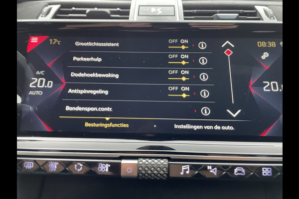 DS Ds 7 Crossback 180pk Performance Line+ (Trekhaak - Focal Electra - Elektrische klep - Camera - Adaptieve Cruise Controle - Keyless Entry - Elek