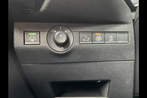 DS Ds 7 Crossback 180pk Performance Line+ (Trekhaak - Focal Electra - Elektrische klep - Camera - Adaptieve Cruise Controle - Keyless Entry - Elek