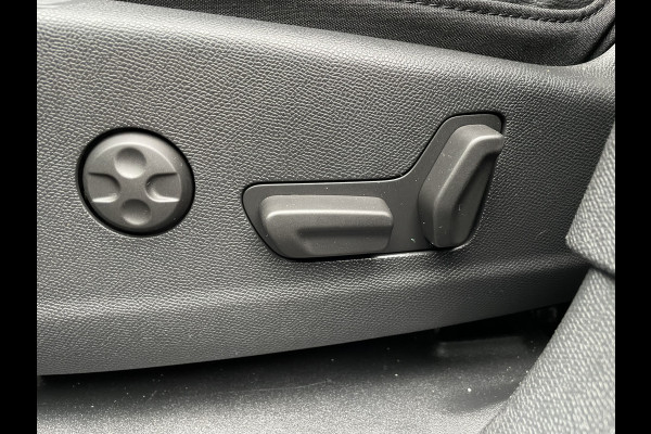 DS Ds 7 Crossback 180pk Performance Line+ (Trekhaak - Focal Electra - Elektrische klep - Camera - Adaptieve Cruise Controle - Keyless Entry - Elek