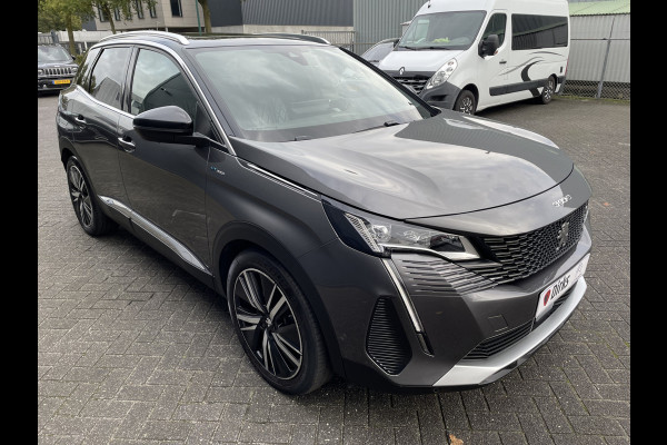 Peugeot 3008 225pk HYbrid GT Pack (Elektrisch schuifdak - Leder incl verwarming/massage/ geheugen - Focal Electra - NightVision - 360gr Camer