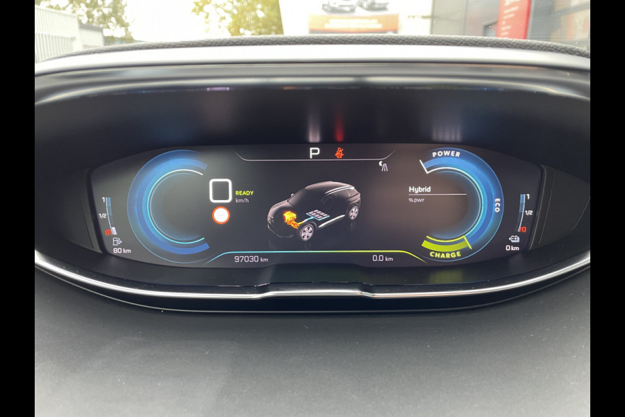 Peugeot 3008 225pk HYbrid GT Pack (Elektrisch schuifdak - Leder incl verwarming/massage/ geheugen - Focal Electra - NightVision - 360gr Camer