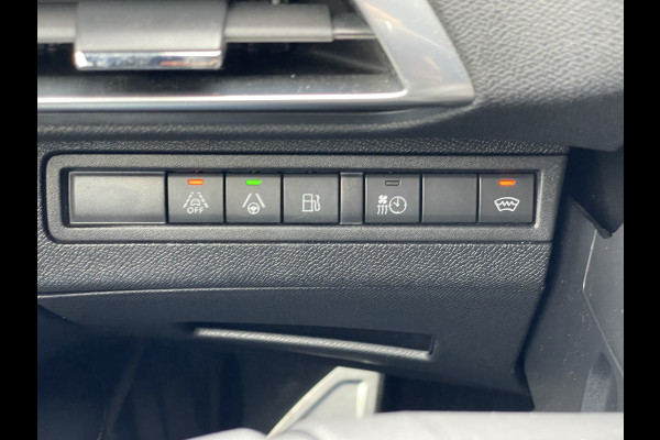 Peugeot 3008 225pk HYbrid GT Pack (Elektrisch schuifdak - Leder incl verwarming/massage/ geheugen - Focal Electra - NightVision - 360gr Camer