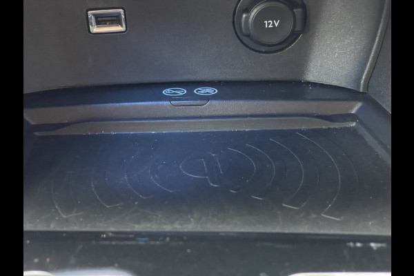 Peugeot 3008 225pk HYbrid GT Pack (Elektrisch schuifdak - Leder incl verwarming/massage/ geheugen - Focal Electra - NightVision - 360gr Camer