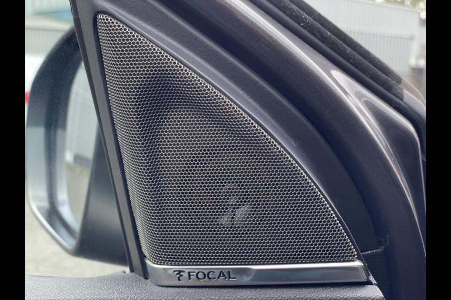 Peugeot 3008 225pk HYbrid GT Pack (Elektrisch schuifdak - Leder incl verwarming/massage/ geheugen - Focal Electra - NightVision - 360gr Camer