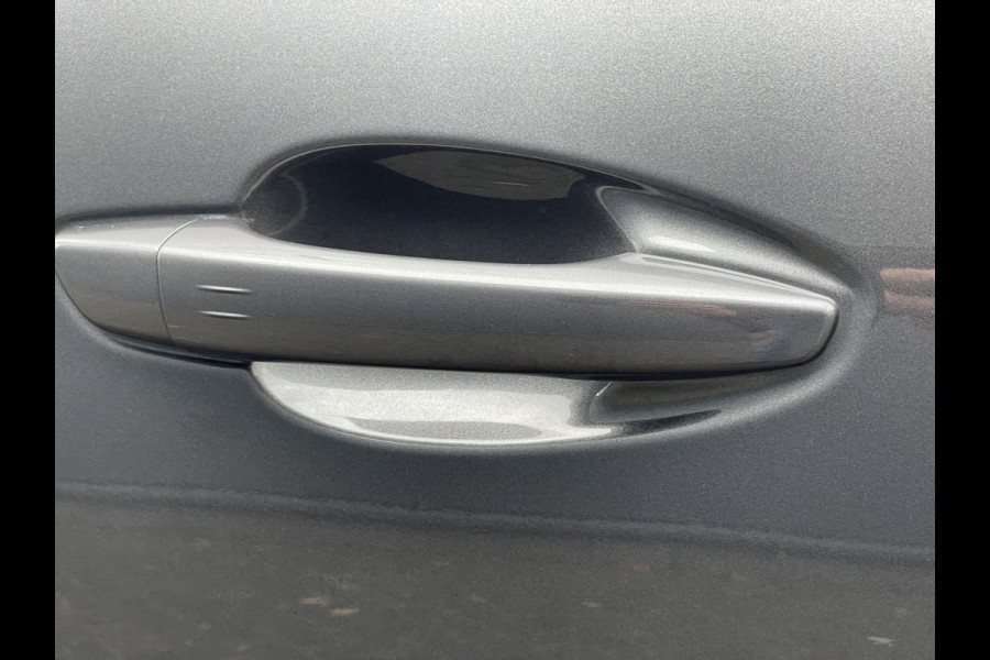 Peugeot 3008 225pk HYbrid GT Pack (Elektrisch schuifdak - Leder incl verwarming/massage/ geheugen - Focal Electra - NightVision - 360gr Camer