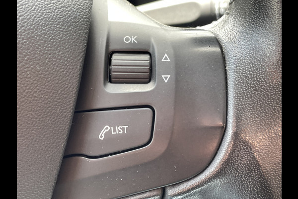 Peugeot 2008 82pk Blue Lion (Navigatie - Airco - Apple Carplay - Cruise Controle)