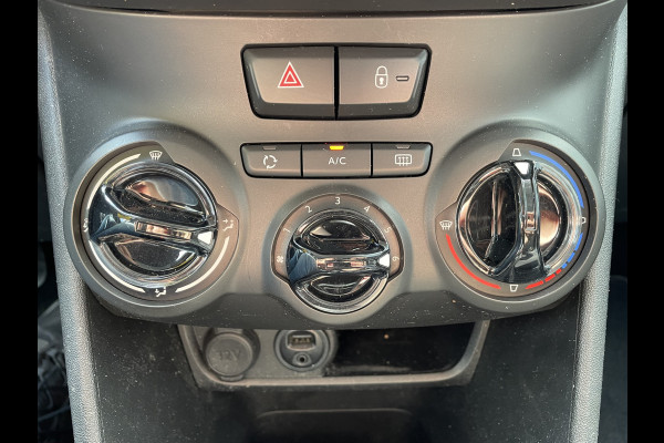 Peugeot 2008 82pk Blue Lion (Navigatie - Airco - Apple Carplay - Cruise Controle)