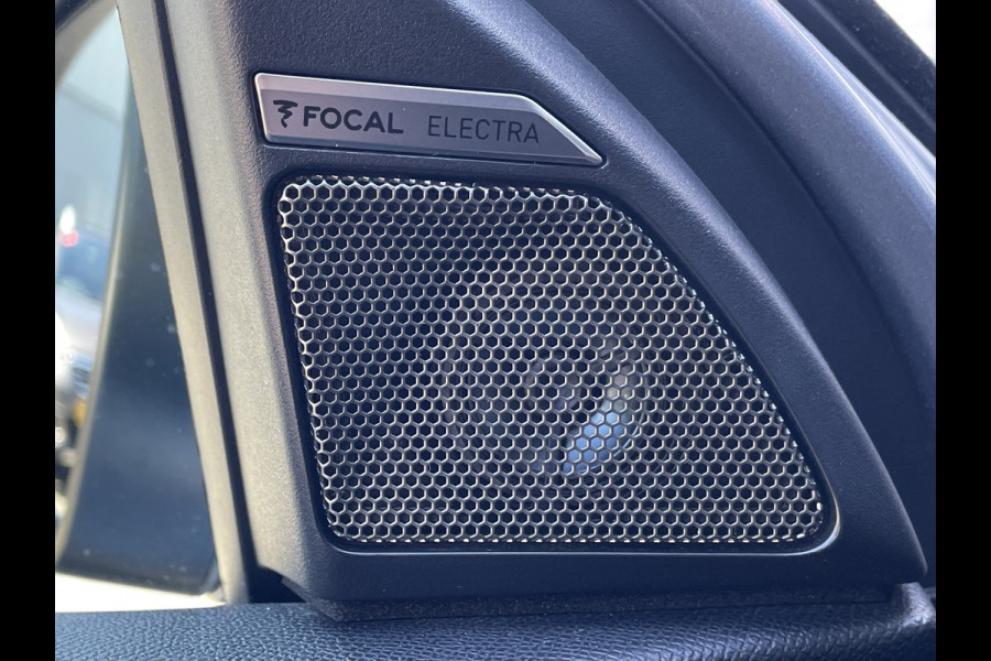 DS Ds 7 Crossback 300pk 4x4 Rivoli (Elektrisch Schuifdak - Leder incl verwarming/koeling/massage/geheugen - Trekhaak - Focal Electra - Elektrische