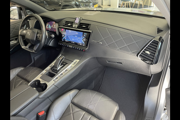 DS Ds 7 Crossback 300pk 4x4 Rivoli (Elektrisch Schuifdak - Leder incl verwarming/koeling/massage/geheugen - Trekhaak - Focal Electra - Elektrische