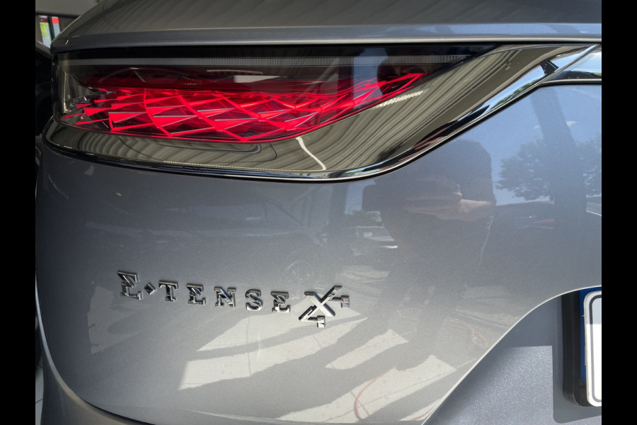 DS Ds 7 Crossback 300pk 4x4 Rivoli (Elektrisch Schuifdak - Leder incl verwarming/koeling/massage/geheugen - Trekhaak - Focal Electra - Elektrische