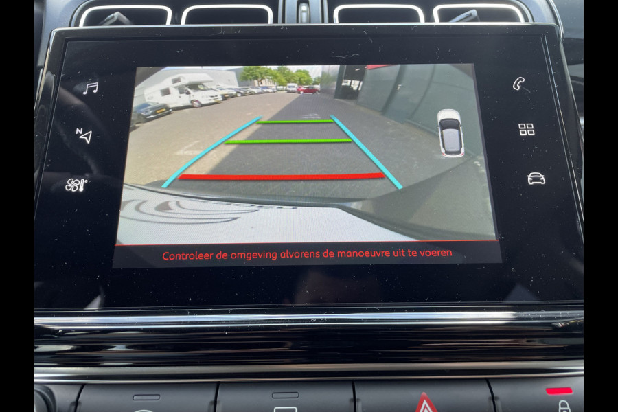 Citroën C3 110pk Max (Camera - Keyless Entry - LED - Apple Carplay - Navigatie - Automatische Airco - Parkeersensoren)