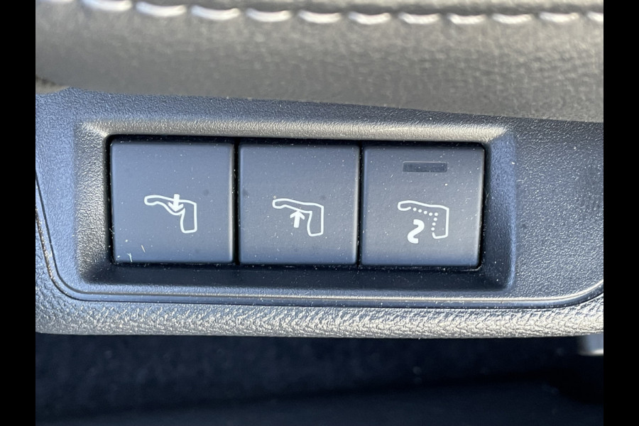 Citroën Ë-C4 Shine Pack 50 kWh (Elektrisch Schuifdak - Stoelverwarming - Camera - Keyless Entry - Leder - 360gr Camera - Parkeersensoren V+A